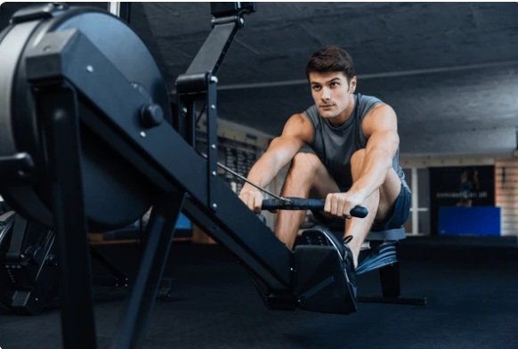 Remadora . Máquina de Remo . Ejercicios rutinas de ejercicios para Hombres en Remadora