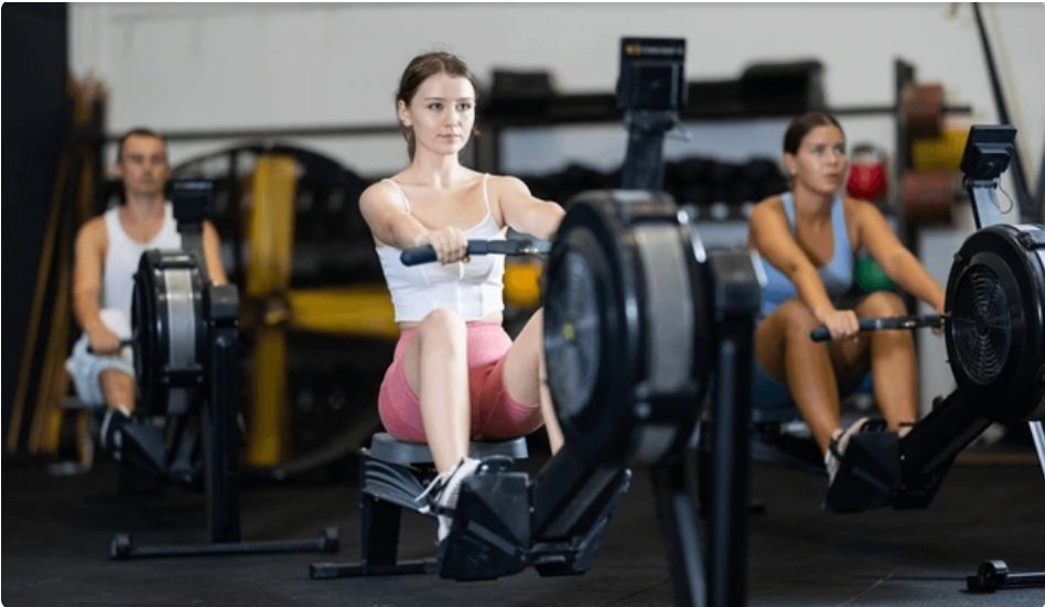 Remadora . Máquina de Remo . Remadora: Ejercítate sin salir de casa con la Máquina de Cardio que transforma tu cuerpo y tu mente