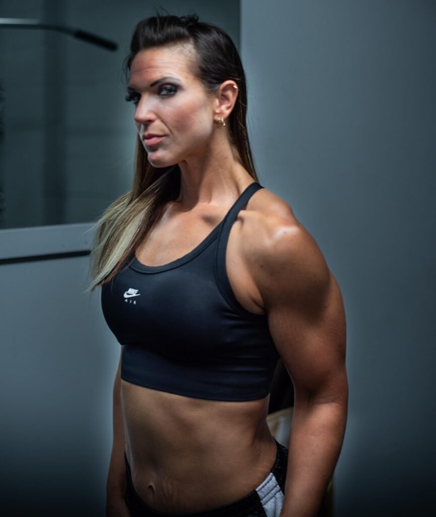 fitness, babe, gym, workout, exercise, training, fit, sport, healthy, woman, athlete, body, female, strength, active, health, lifestyle, strong, athletic, back, muscle, bodybuilder, chest
